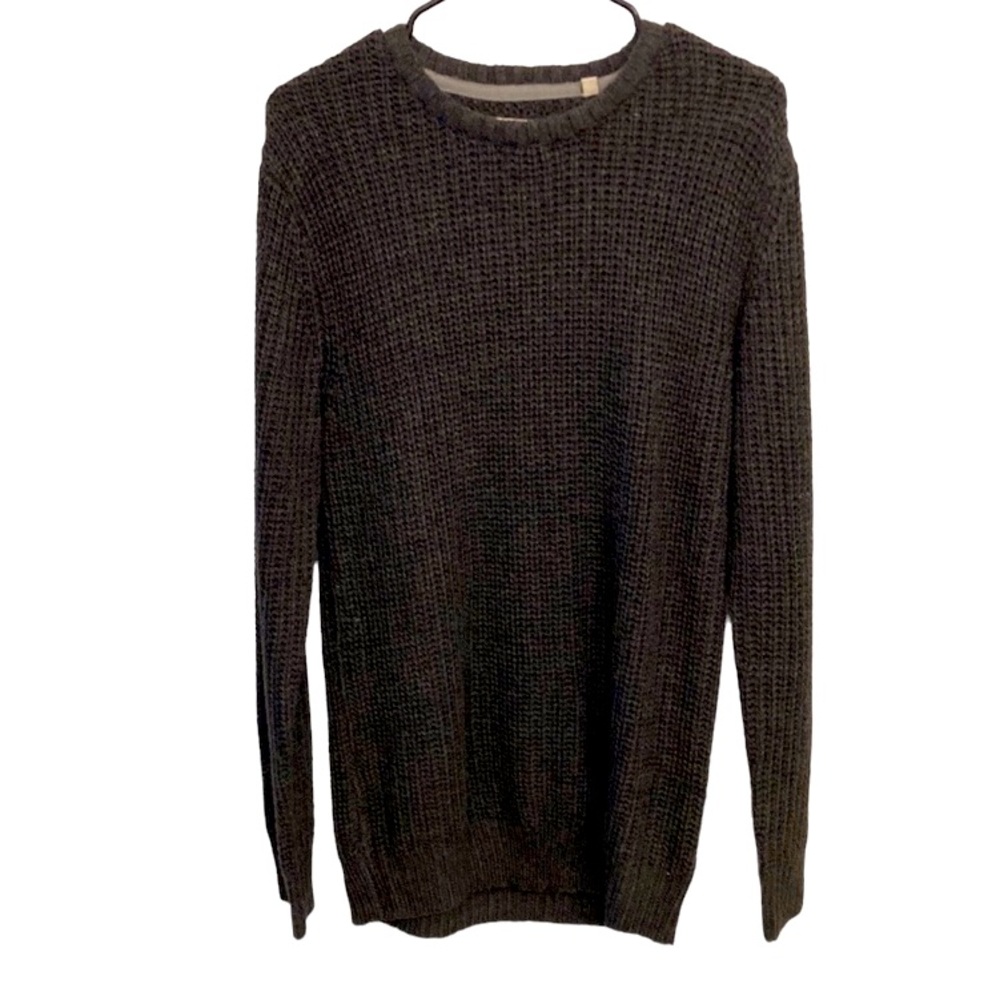 Men’s Brave Soul Sweater. Dark Gray. Size Medium.